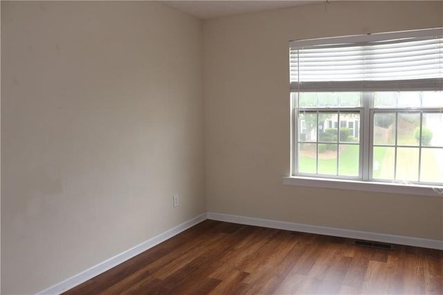 910 Brushy Creek Court, Suwanee, GA 30024