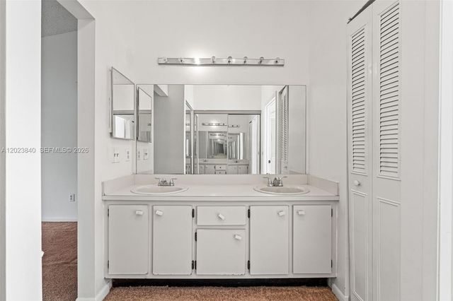 15332 SW 57th St, Miami, FL 33193