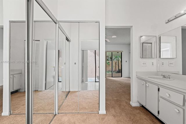 15332 SW 57th St, Miami, FL 33193