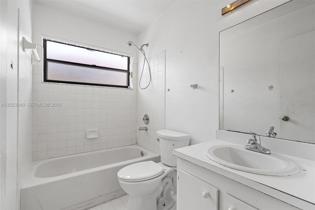 15332 SW 57th St, Miami, FL 33193