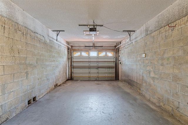 15332 SW 57th St, Miami, FL 33193