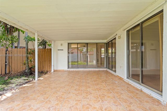 15332 SW 57th St, Miami, FL 33193