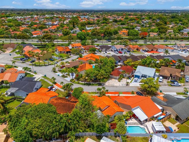 15332 SW 57th St, Miami, FL 33193