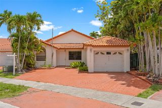 15332 SW 57th St, Miami, FL 33193