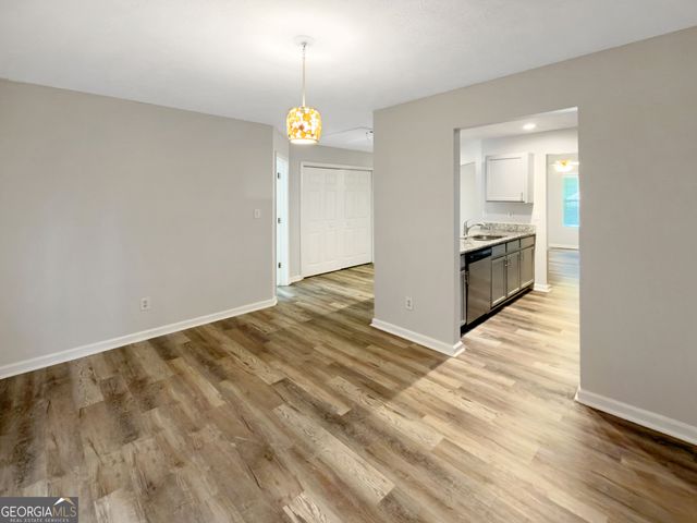 131 Oak Circle S, Stockbridge, GA 30281