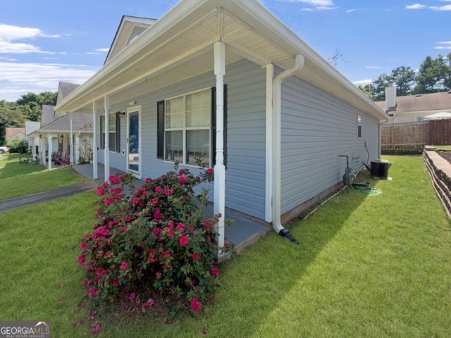 131 Oak Circle S, Stockbridge, GA 30281