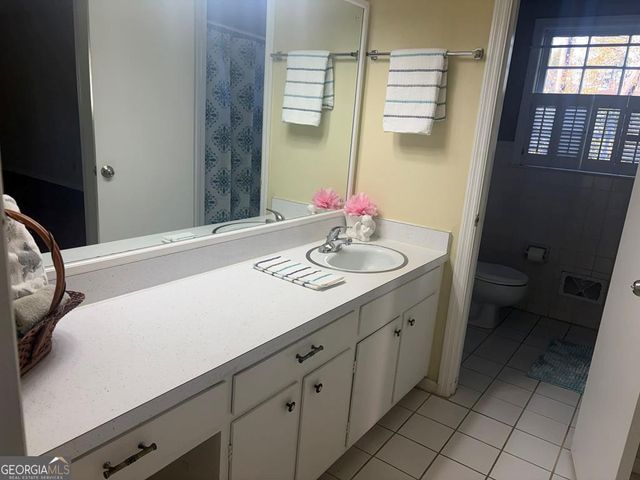 102 Starmount Drive, Valdosta, GA 31602