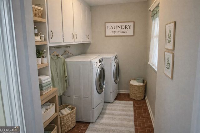 102 Starmount Drive, Valdosta, GA 31602