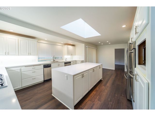 4901 Sw HUMPHREY PARK, Portland, OR 97221