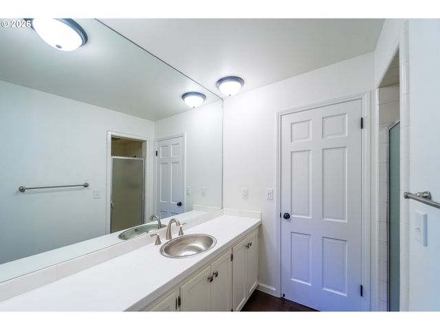 4901 Sw HUMPHREY PARK, Portland, OR 97221