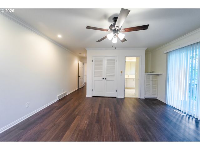 4901 Sw HUMPHREY PARK, Portland, OR 97221