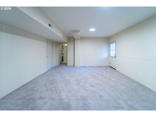 4901 Sw HUMPHREY PARK, Portland, OR 97221