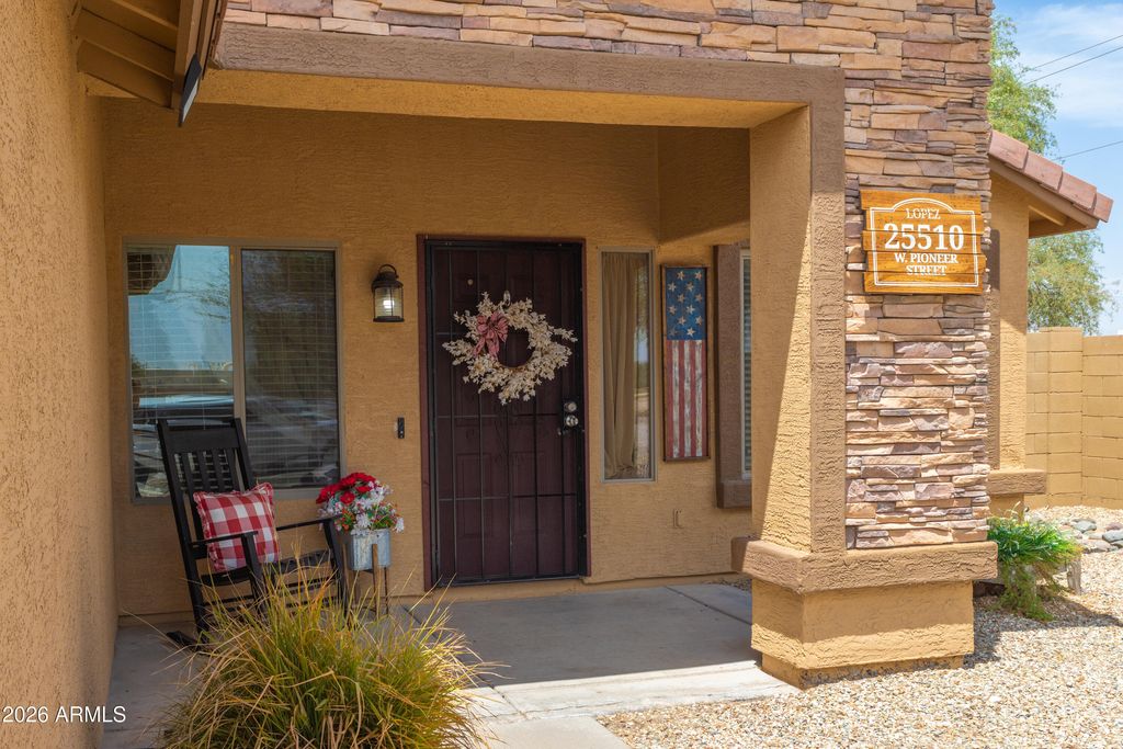25510 W PIONEER Street, Buckeye, AZ 85326 — photo 4