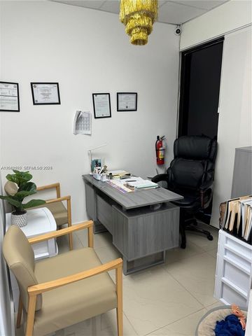 0000 W 20th Ln, Hialeah, FL 33016