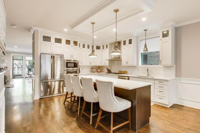 3717 N Ashland Avenue 1N, Chicago, IL 60613
