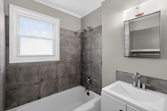 844 Westphal Avenue, Columbus, OH 43213