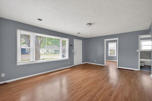 844 Westphal Avenue, Columbus, OH 43213