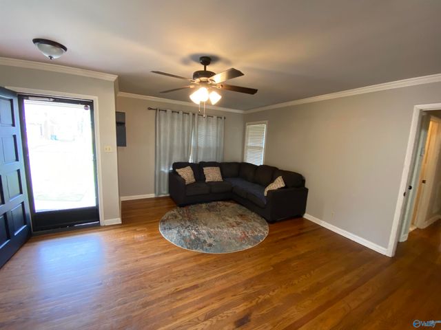 817 Chambers Drive, Huntsville, AL 35801
