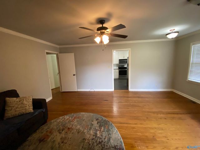 817 Chambers Drive, Huntsville, AL 35801
