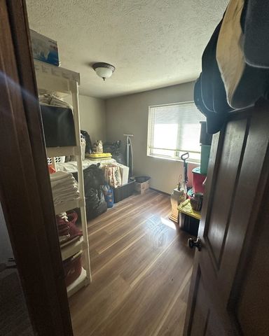 803 W Knox Ave, Spokane, WA 99205