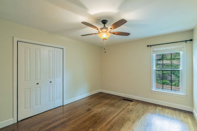1312 W Lavender Lane, Arlington, TX 76013