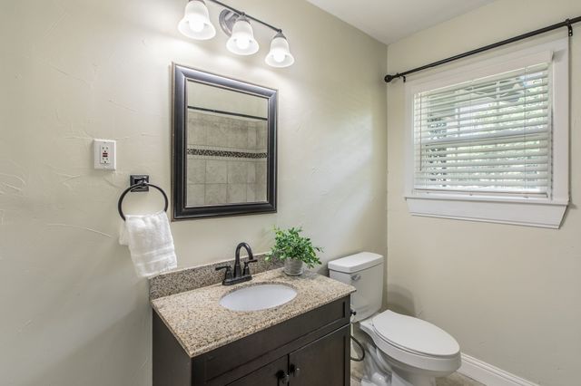 1312 W Lavender Lane, Arlington, TX 76013