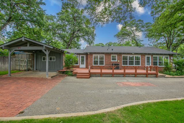 1312 W Lavender Lane, Arlington, TX 76013