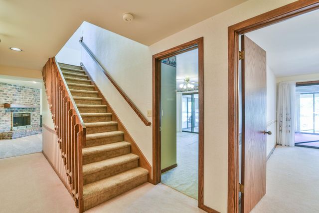 2723 W Keywest St, Wichita, KS 67204