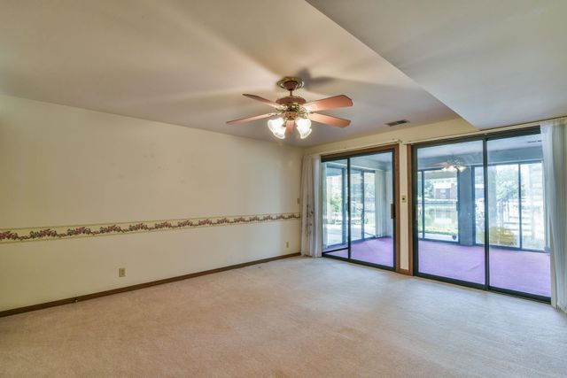 2723 W Keywest St, Wichita, KS 67204