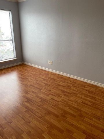 2820 S Bartell Drive 24, Houston, TX 77054