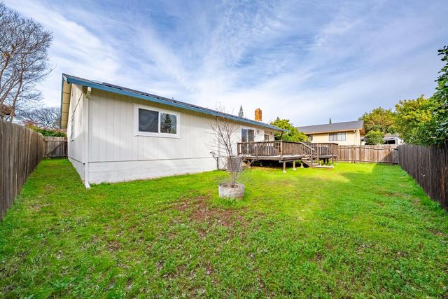 970 Sierra View Cir, Auburn, CA 95603