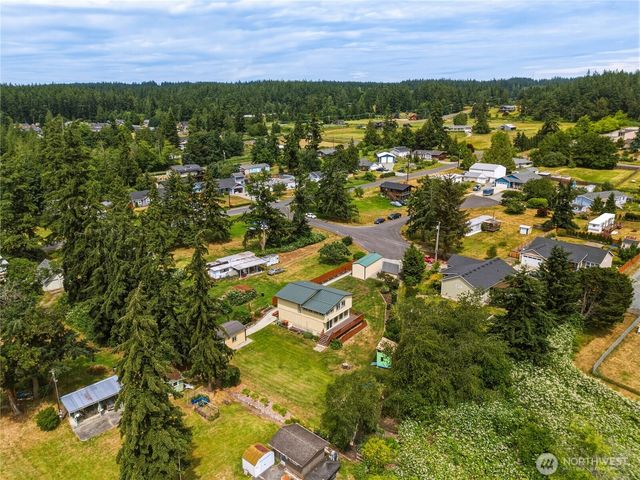840 Wolverine Place, Camano Island, WA 98282