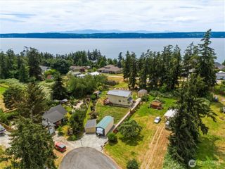 840 Wolverine Place, Camano Island, WA 98282