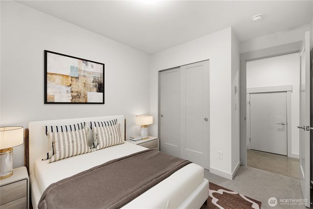 9043 C Mary Avenue NW, Seattle, WA 98117