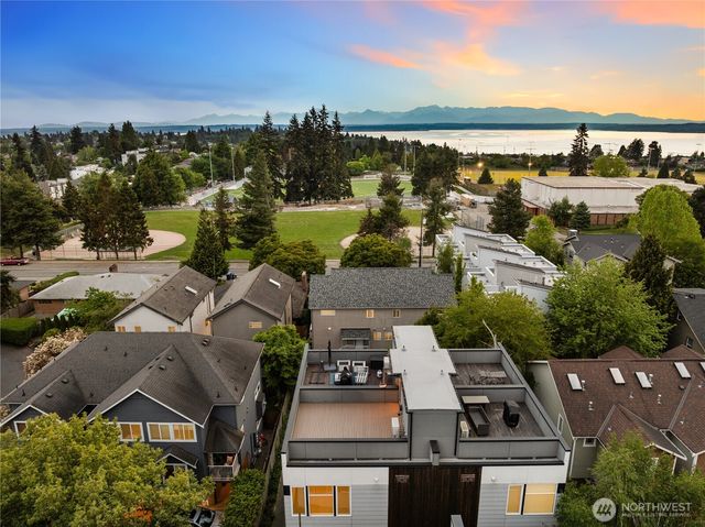 9043 C Mary Avenue NW, Seattle, WA 98117