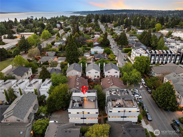 9043 C Mary Avenue NW, Seattle, WA 98117