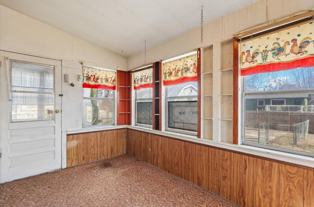 3805 Bowdoin Street, Des Moines, IA 50313