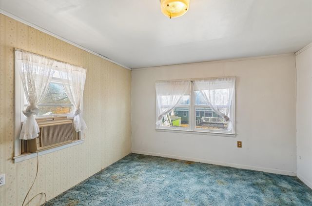 3805 Bowdoin Street, Des Moines, IA 50313