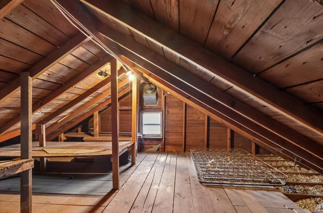 3805 Bowdoin Street, Des Moines, IA 50313