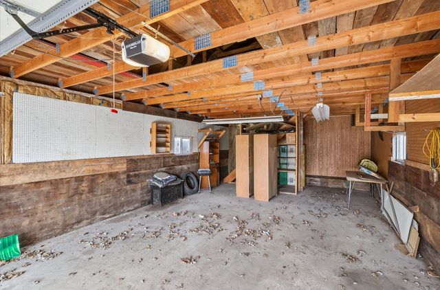 3805 Bowdoin Street, Des Moines, IA 50313