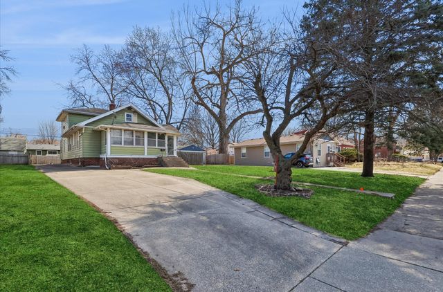 3805 Bowdoin Street, Des Moines, IA 50313