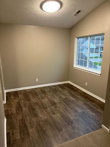 213 Hunters Lane Ne 21, Rockford City, MI 49341