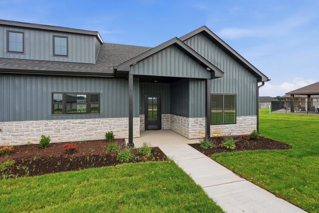 5863 ARBOR POINTE PKY, Columbia, MO 65202