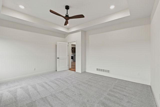 5863 ARBOR POINTE PKY, Columbia, MO 65202