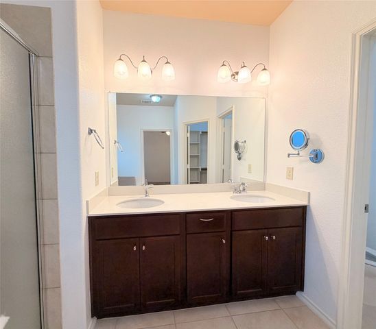 305 Rustic Oak Lane, Mckinney, TX 75072