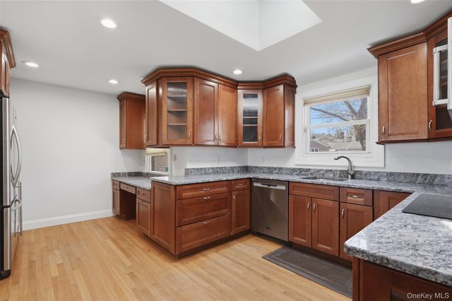 17 Old Orchard Road, Rye Brook, NY 10573