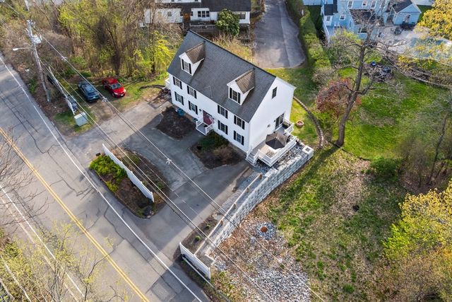725 Waverly Rd, North Andover, MA 01845