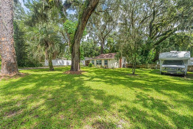 12369 SE 130TH COURT, Ocklawaha, FL 32179