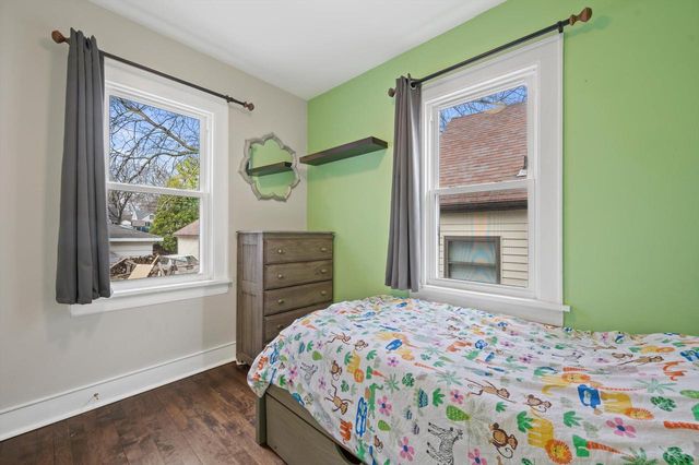 521 S 67th STREET, Milwaukee, WI 53214