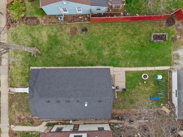 521 S 67th STREET, Milwaukee, WI 53214